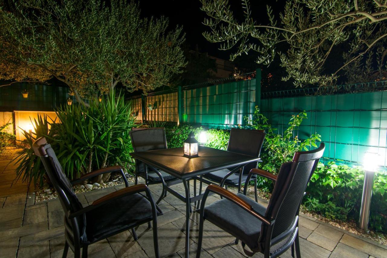 Apartments Rici Bol Zewnętrze zdjęcie