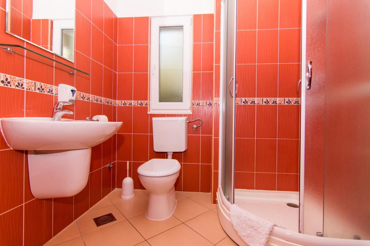 Apartments Rici Bol Zewnętrze zdjęcie