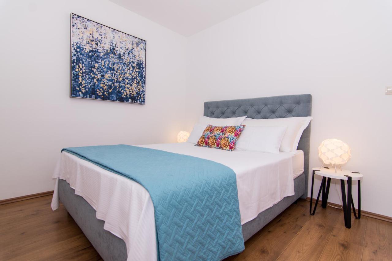 Apartments Rici Bol Zewnętrze zdjęcie