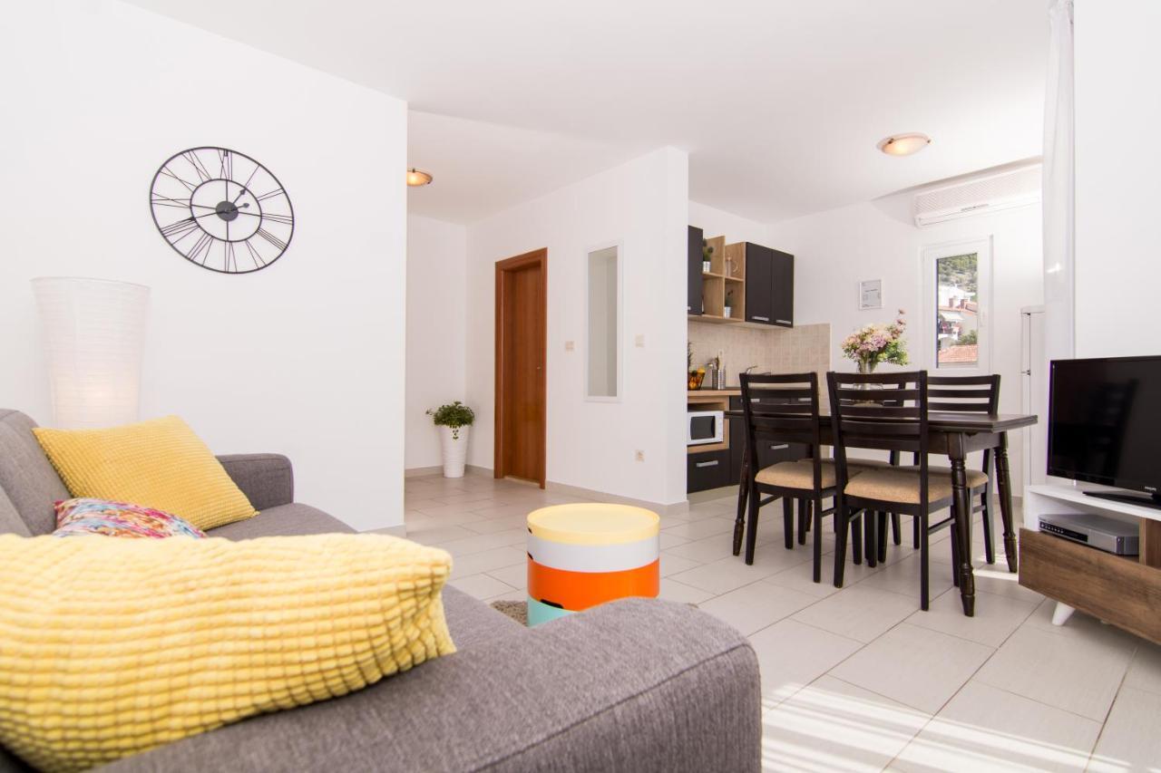 Apartments Rici Bol Zewnętrze zdjęcie