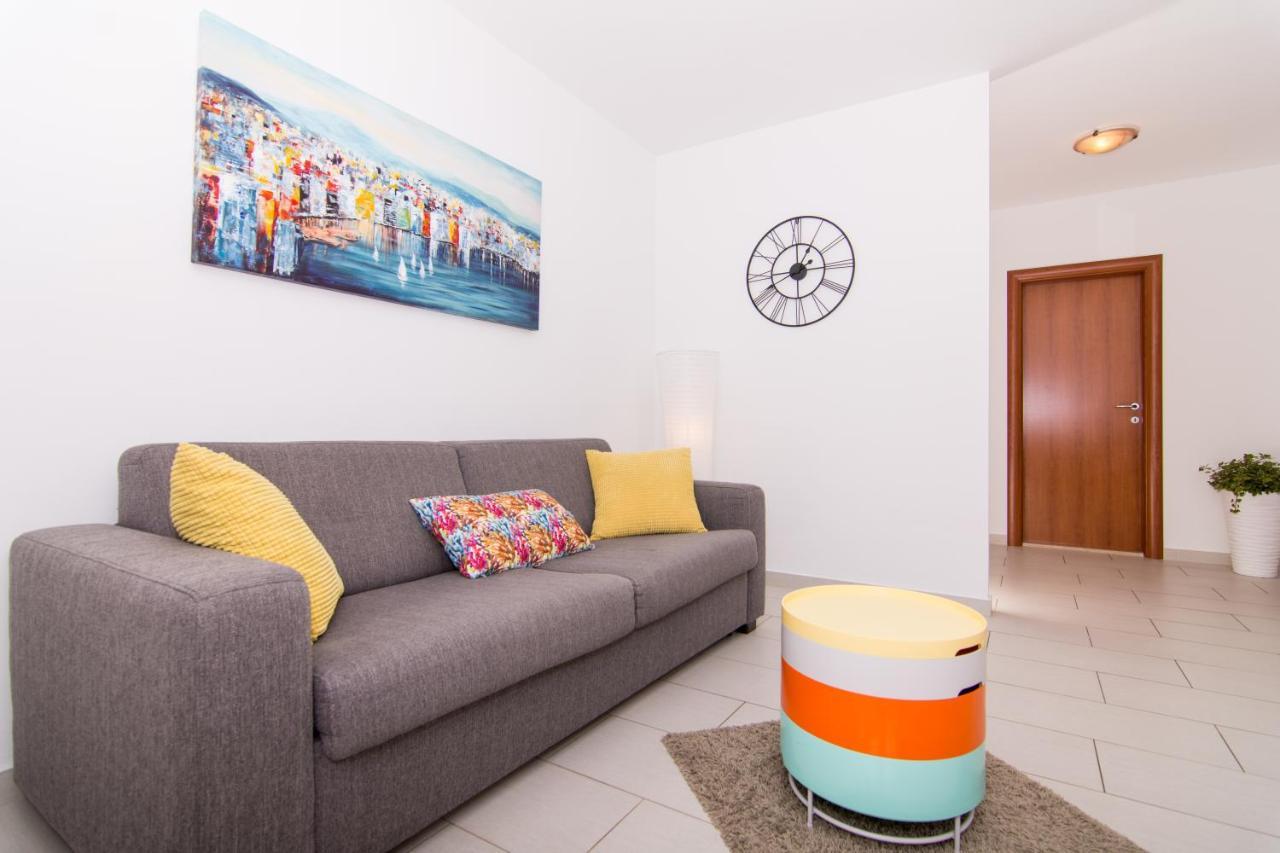 Apartments Rici Bol Zewnętrze zdjęcie